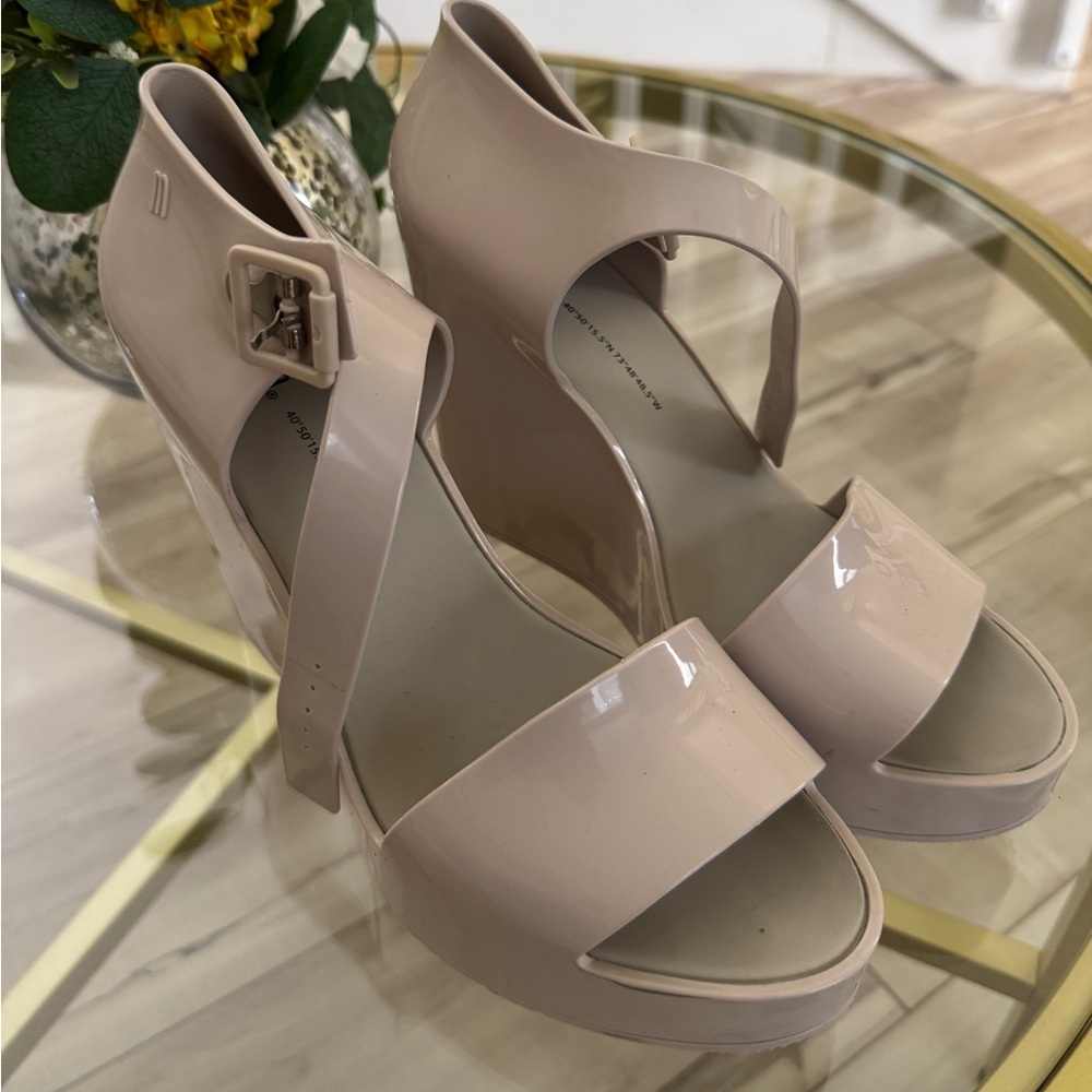 Melissa Mar Wedges (Size US 9)